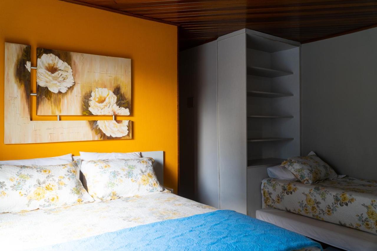 Residencial Dos Corais 賓館 Bombinhas